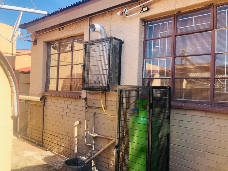3 Bedroom Property for Sale in Oos Einde North West